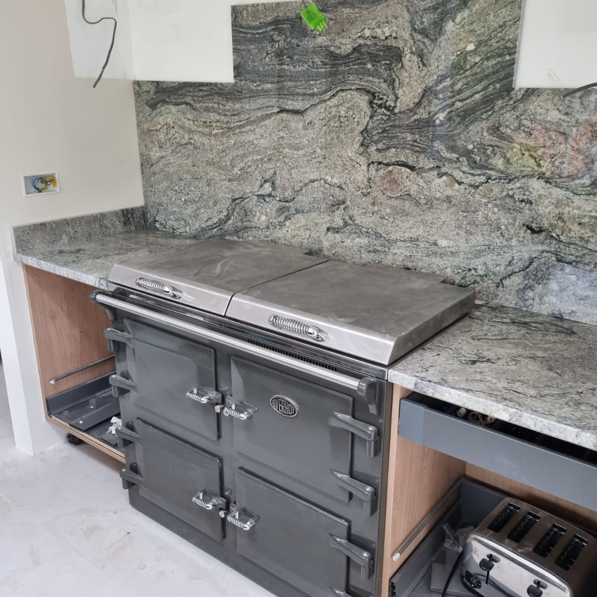 Piracema White Granite Kitchen In Claygate MARGRASIL   Brickwood Granite Install 4 